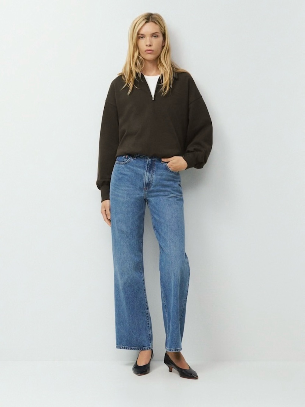 Aritzia Denim Forum The Farrah Hi Rise Wide Jean - Picture 2 of 9
